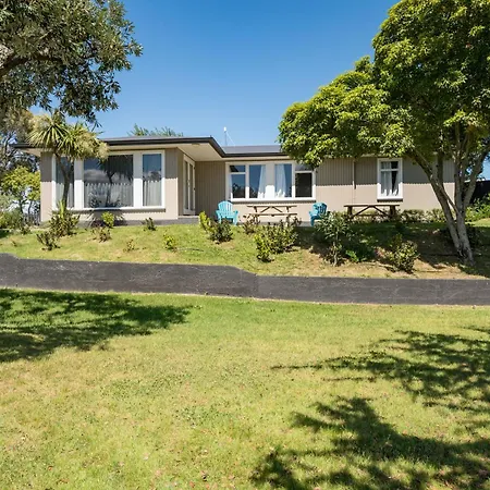 Tahuna Beach Holiday Park-3